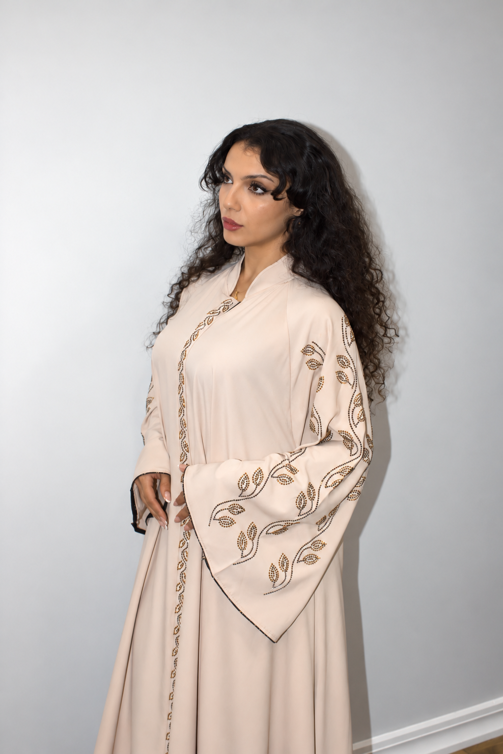 The Rawan Abaya