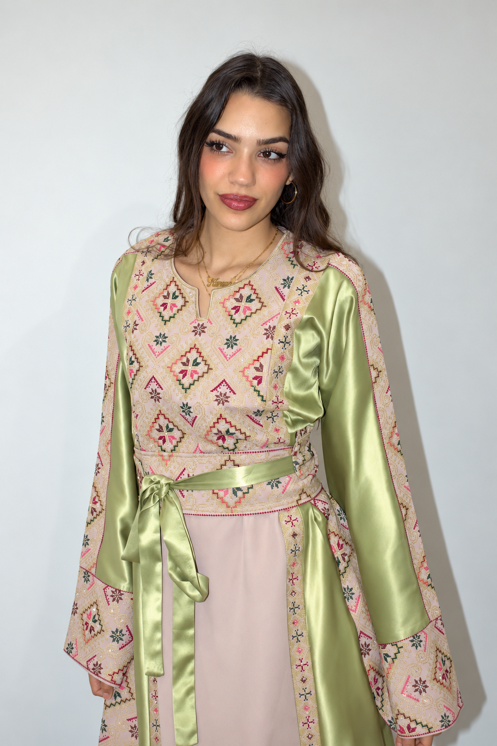 The Malak Thobe