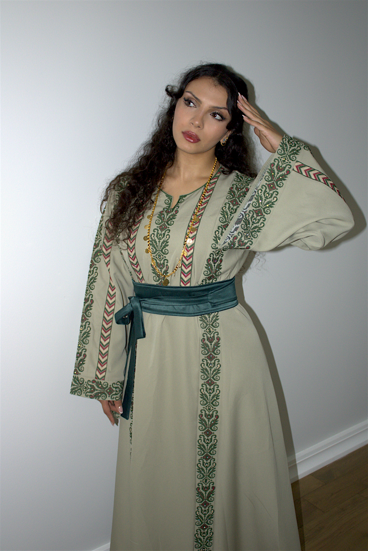 The Reema Thobe